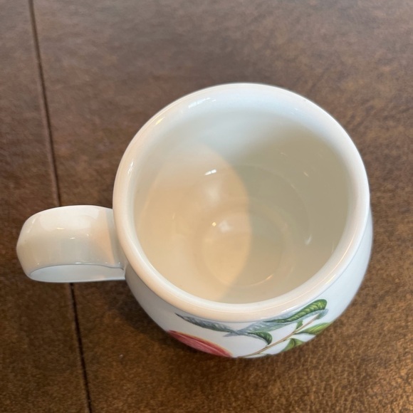 Portmeirion Pomona Footed Romantic Breakfast Cup - Picture 4 of 6